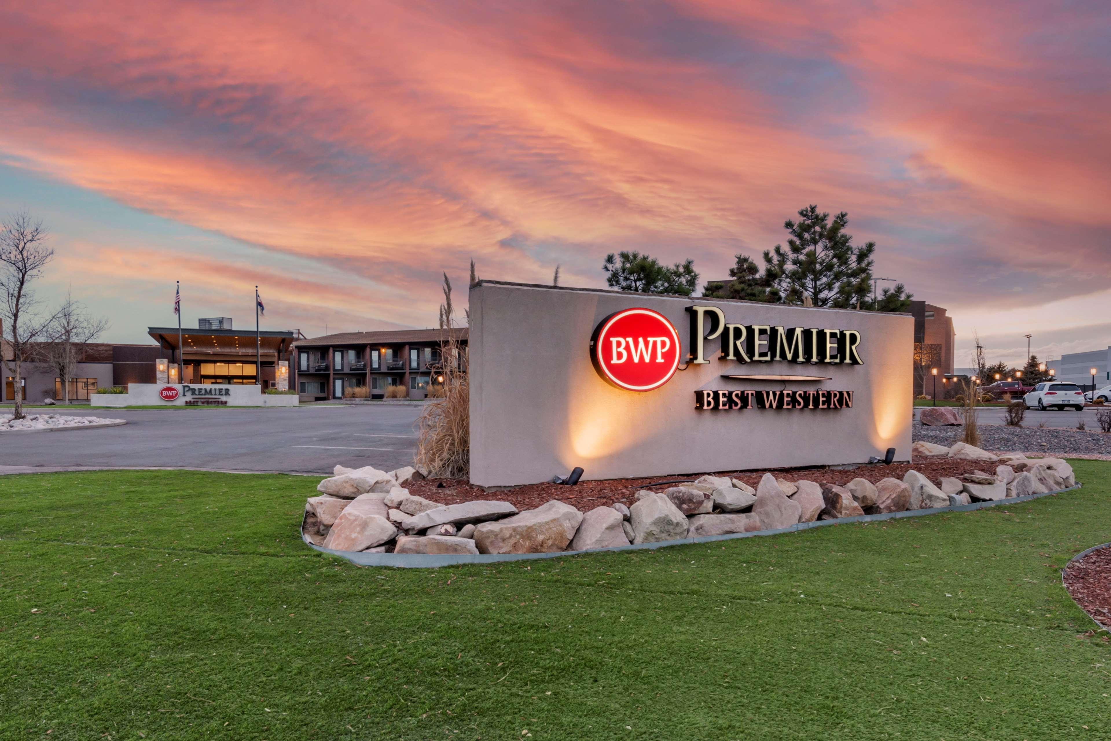 Best Western Premier Denver East Exterior photo